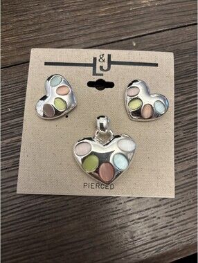 New LJ Silver Tone Heart Pastel Earrings And Pendant Set No Necklace